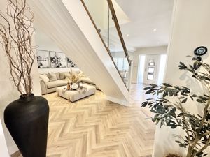 Photo 30- click for photo gallery